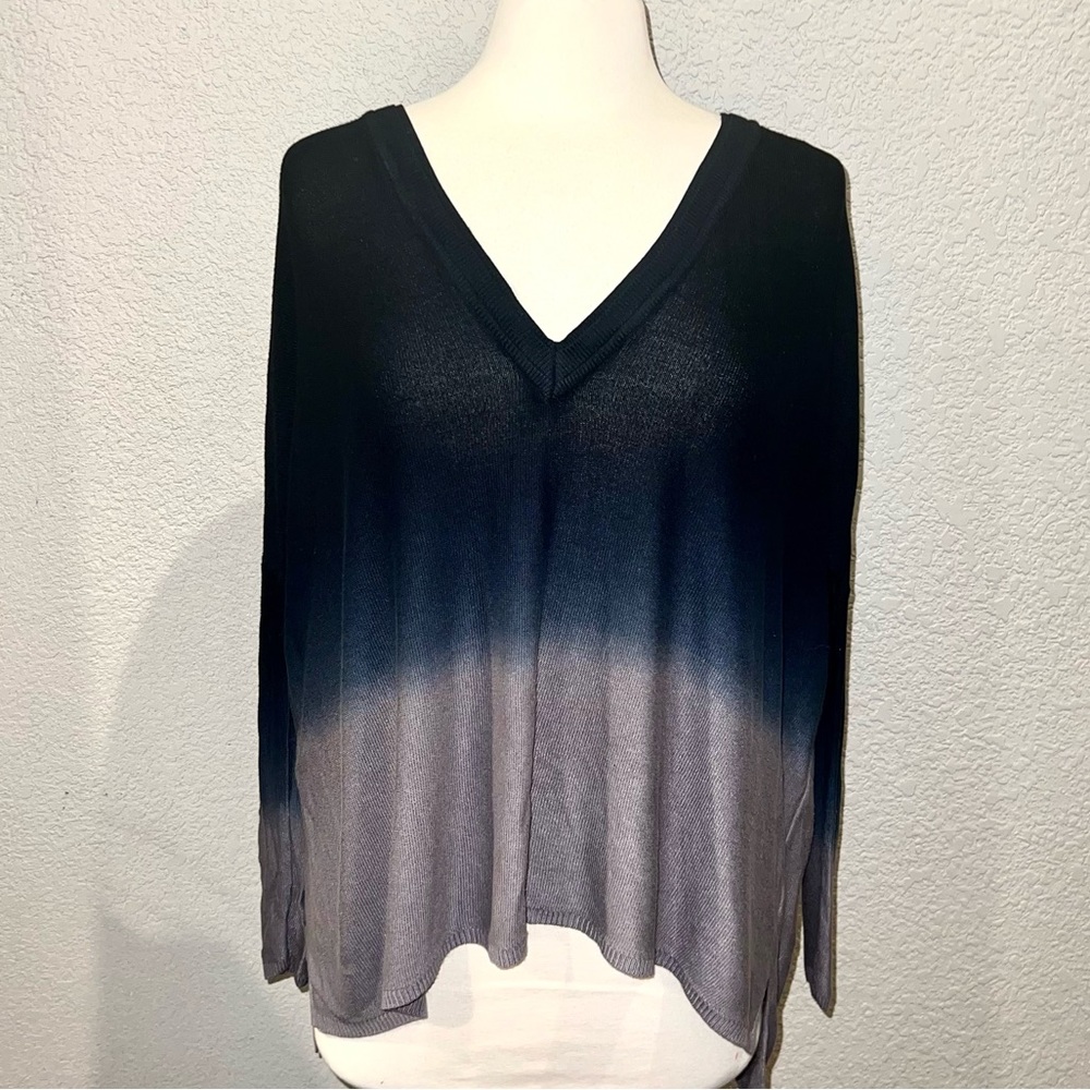 PINS & NEEDLES 100% Rayon Blue Ombré Dip-Dye V-Neck Sweater